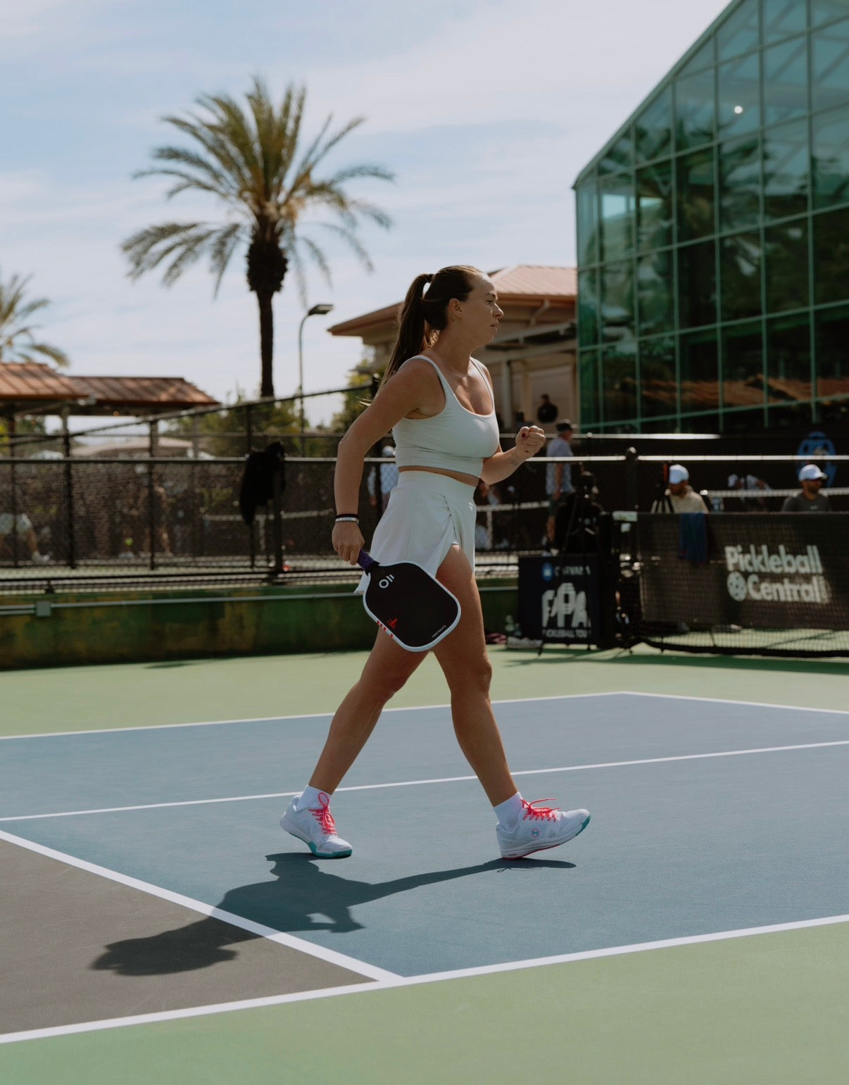 How to Replace Your Pickleball Paddle Overgrip (And Why You Should)